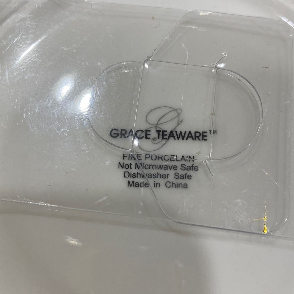 NWT.  Grace Teaware, fine porcelain, teacup and saucer set. - Picture 7 of 11